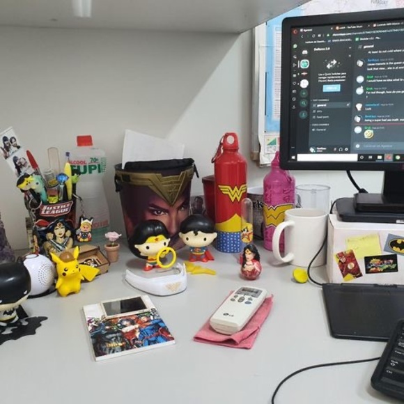 Meet your Posher, Sarah - Picture 1 of 1